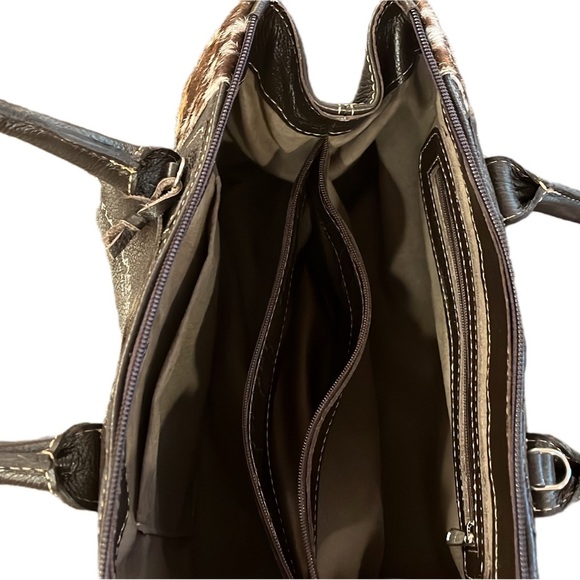 Flavia Maria Brown and White Cowhide Genuine Leather Handbag - Cowhide Print Bag - Picture 4 of 4